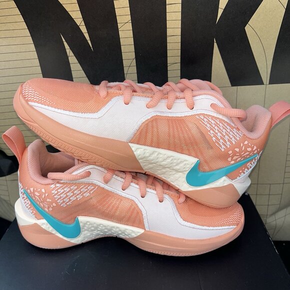 NEW Nike Sabrina 2 GS 'Activate' Apricot Agate FQ7376-801 Kids Size 1.5Y - Picture 2 of 6